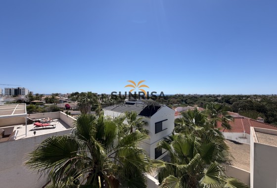 Villa · Reventa - Mil Palmeras · Alicante · España
