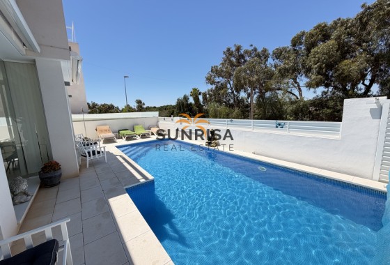 Villa · Reventa - Mil Palmeras · Alicante · España