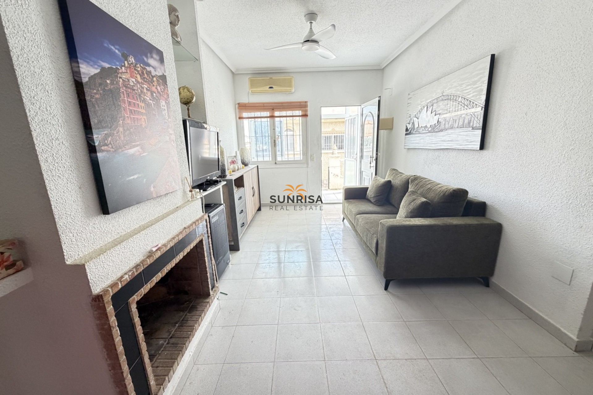 Resale - Apartment - Orihuela Costa