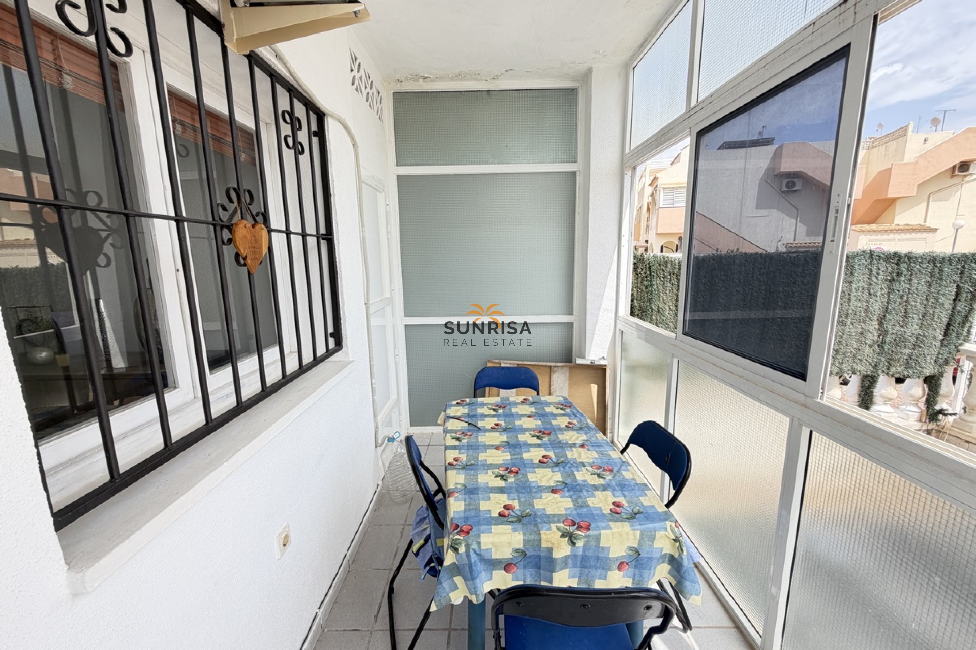 Resale - Apartment - Orihuela Costa