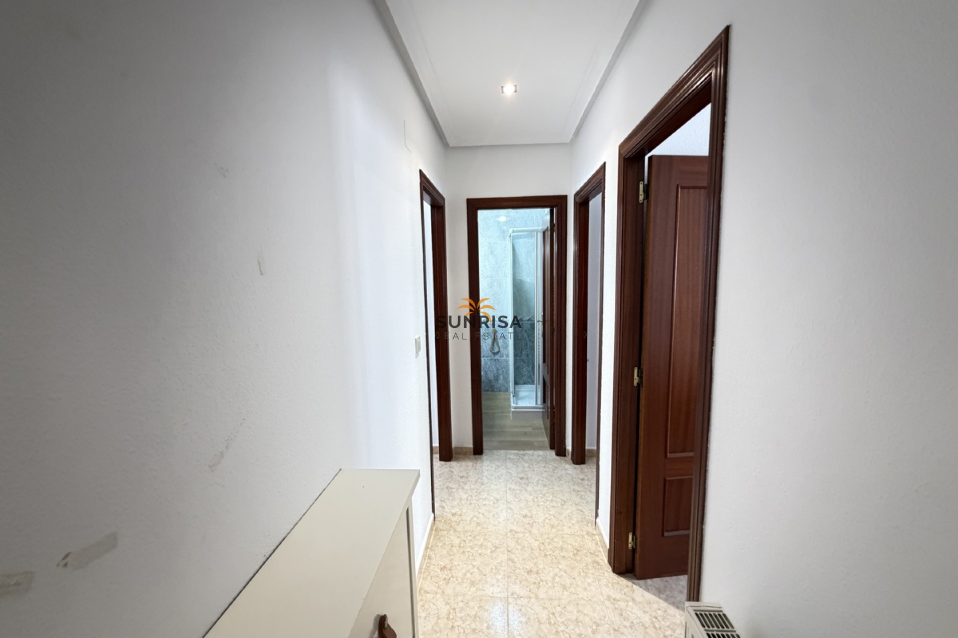 Reventa - Apartamento - San Miguel de Salinas