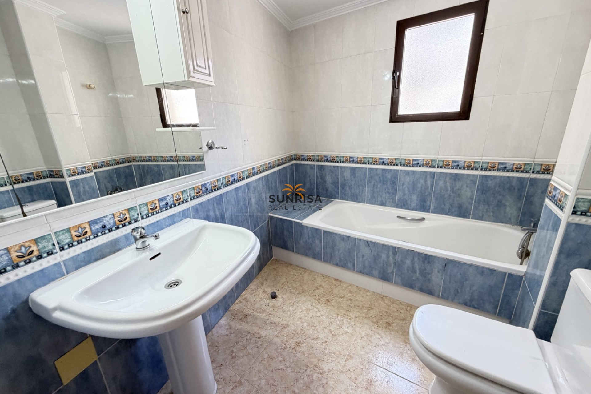 Reventa - Apartamento - San Miguel de Salinas