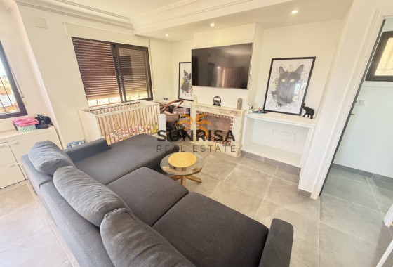 Villa · Reventa - Villamartin · Alicante · España