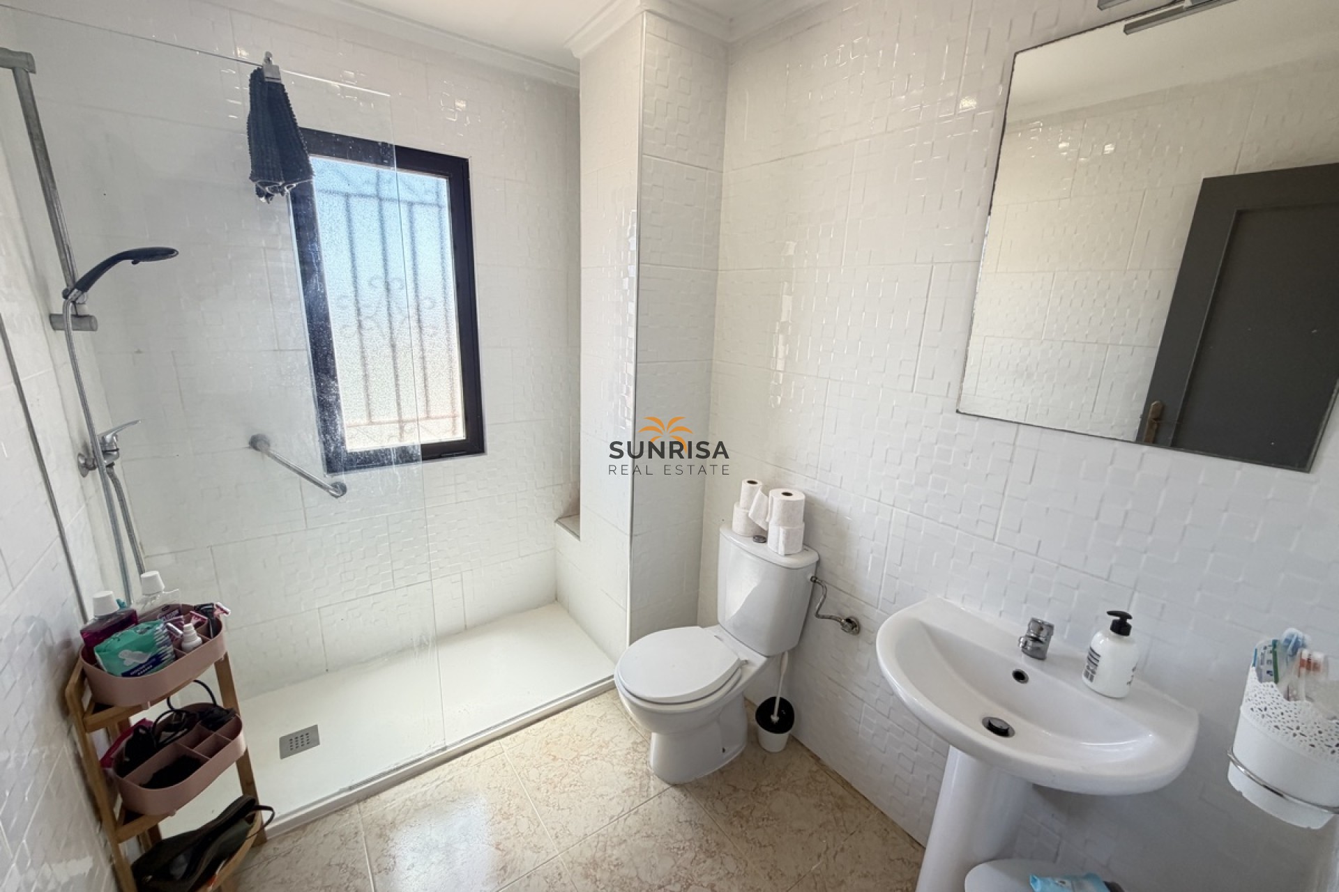 Resale - Villa - Villamartin