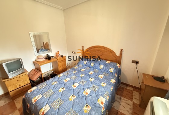 Appartement · Herverkoop - Villamartin · Alicante · Spanje
