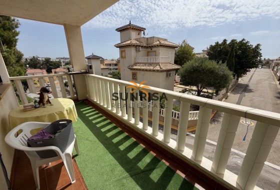 Appartement · Herverkoop - Villamartin · Alicante · Spanje