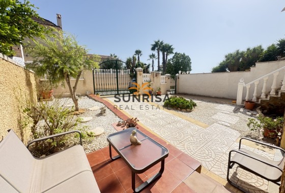 Villa · Herverkoop - Villamartin · Alicante · Spanje