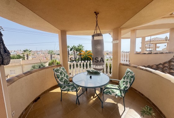 Villa · Herverkoop - Villamartin · Alicante · Spanje