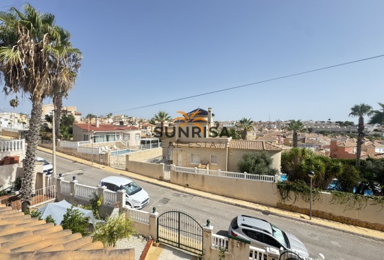 Villa · Herverkoop - Villamartin · Alicante · Spanje