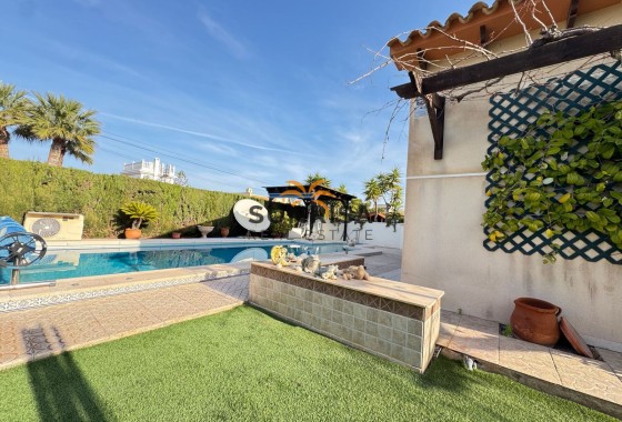 Villa · Reventa - Cabo Roig · Alicante · España