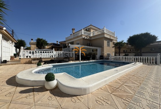 Villa · Reventa - Ciudad Quesada · Alicante · España