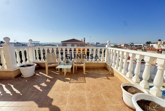 Villa · Reventa - Ciudad Quesada · Alicante · España