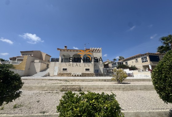 Villa · Reventa - San Miguel de Salinas · Alicante · España