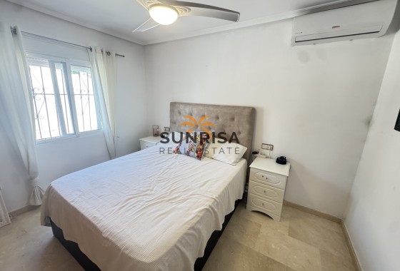 Villa · Reventa - San Miguel de Salinas · Alicante · España