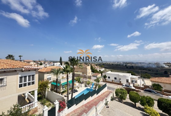 Villa · Reventa - San Miguel de Salinas · Alicante · España