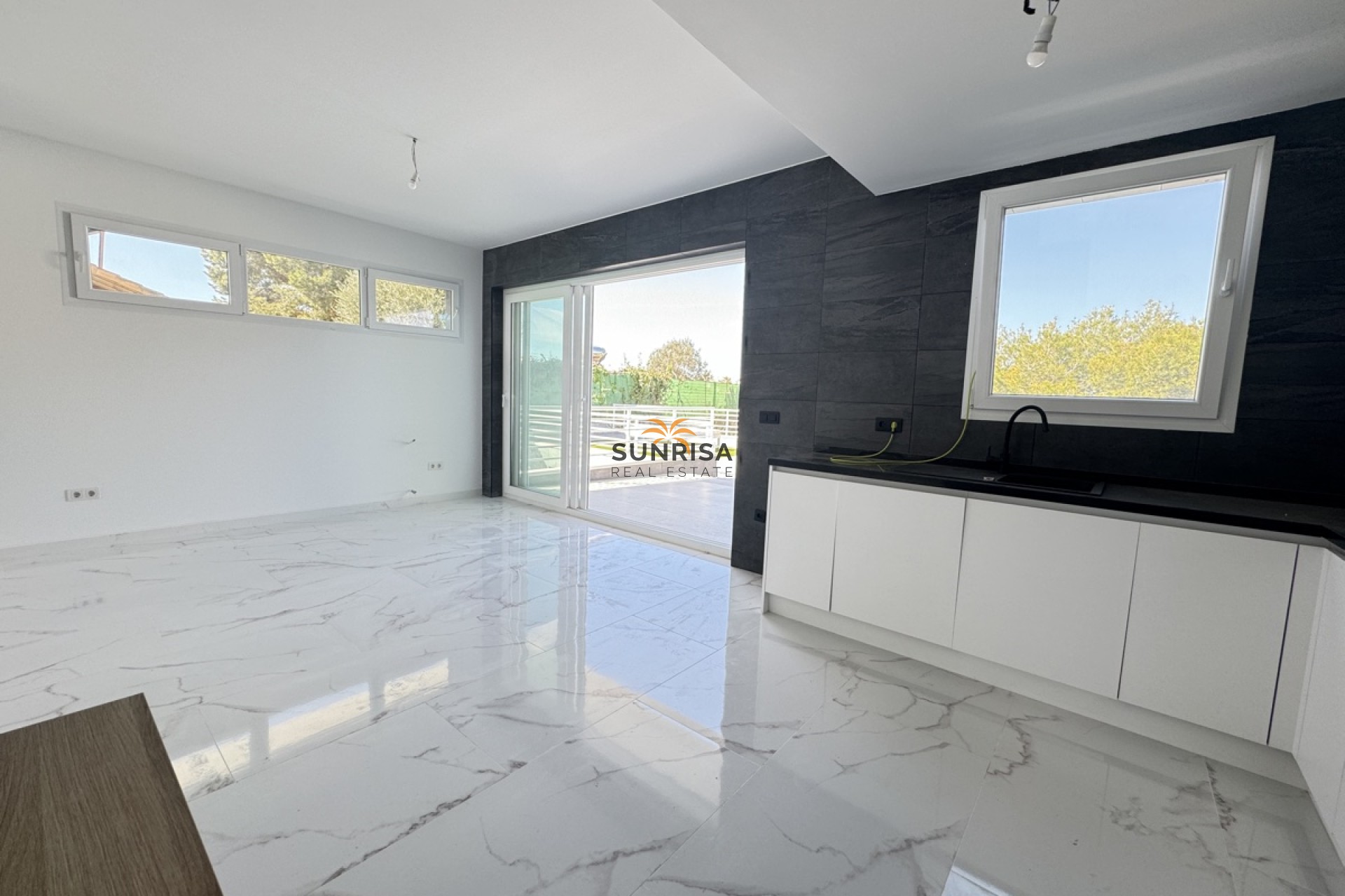 Reventa - Villa - Los Balcones