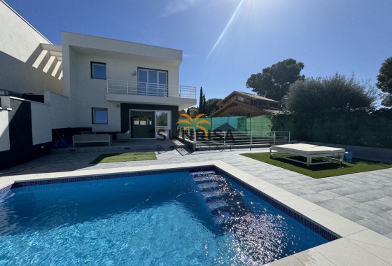 Villa · Reventa - Los Balcones · Alicante · España