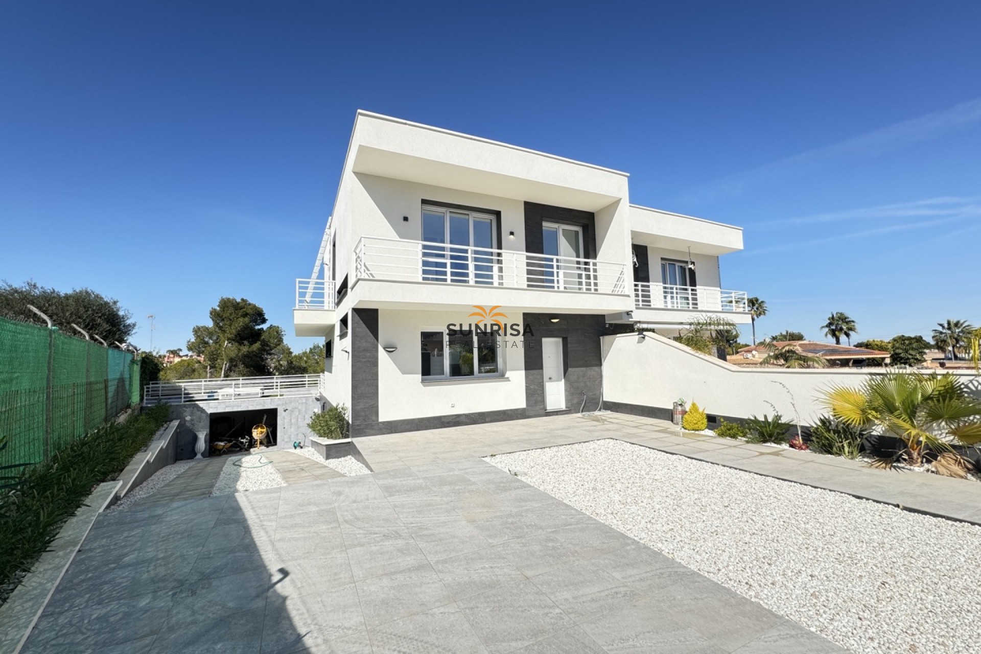 Reventa - Villa - Los Balcones