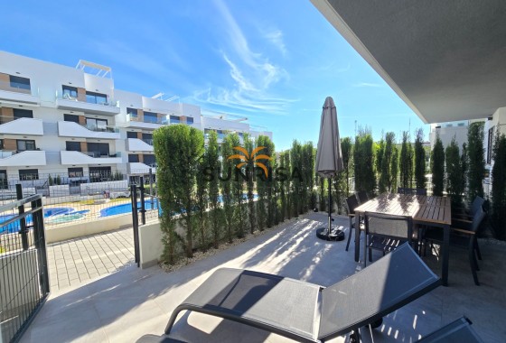 Apartment · Resale - Orihuela Costa · Villamartín · Alicante · Spain