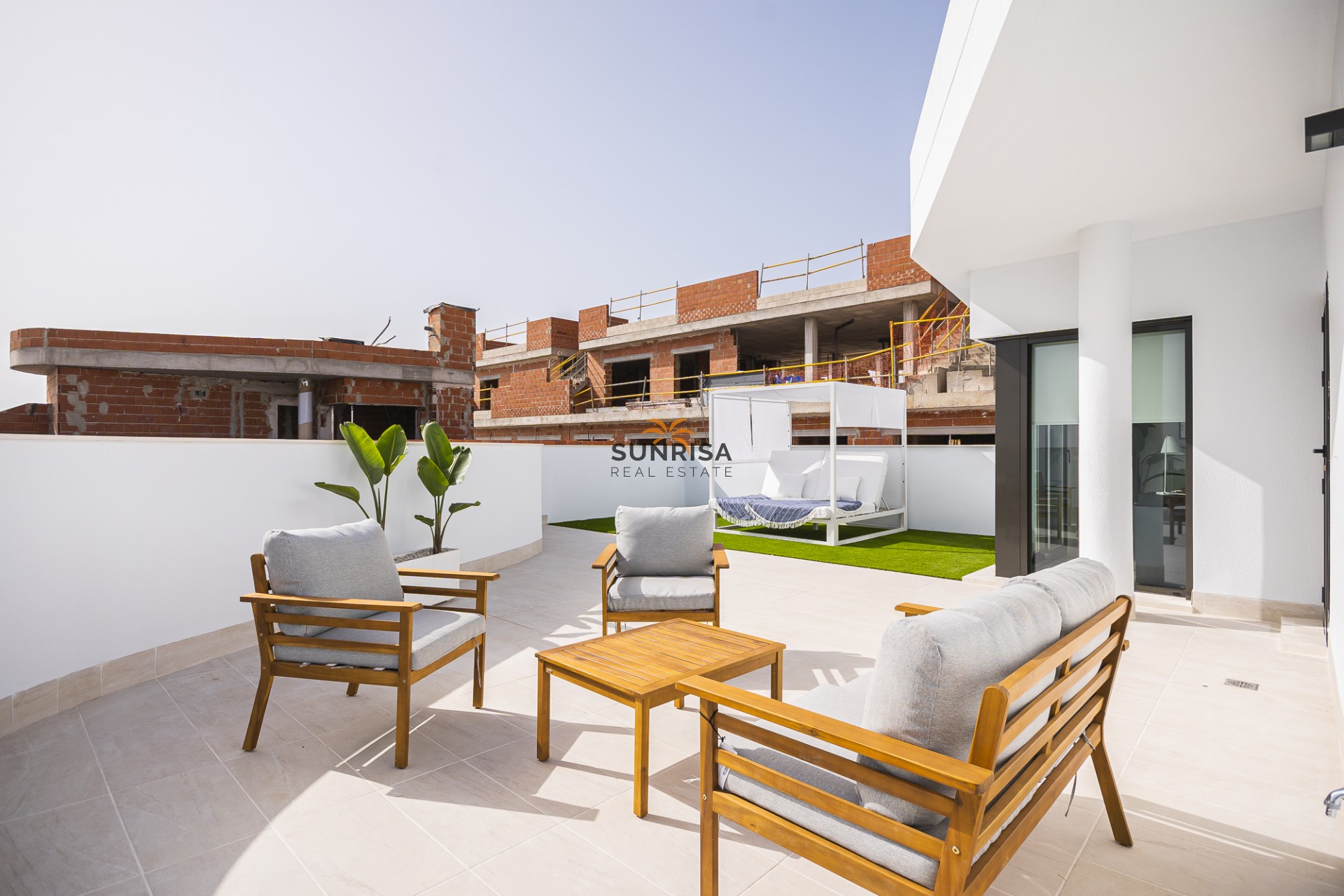 Obra nueva - Adosado - Torrevieja
