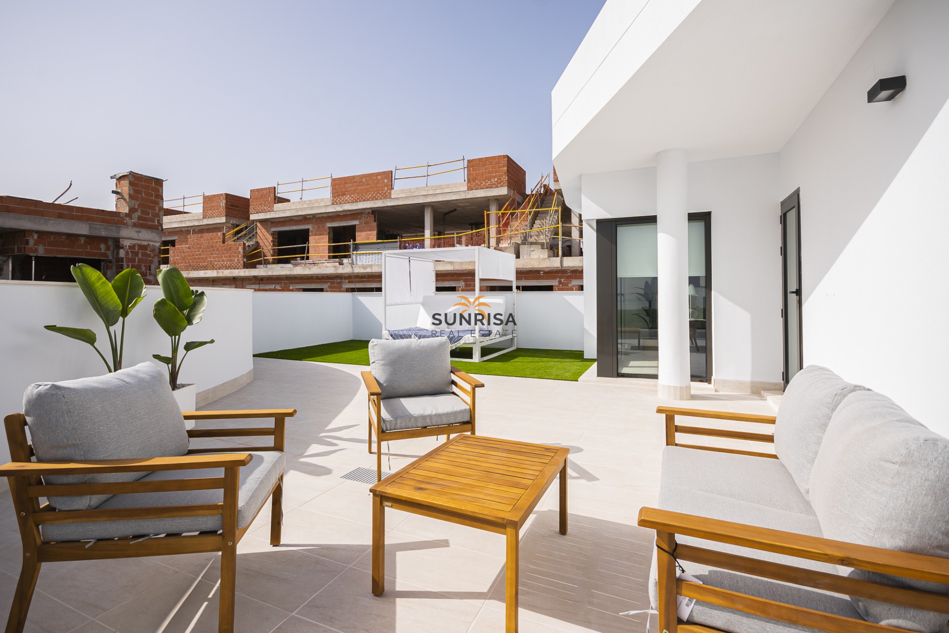 Obra nueva - Adosado - Torrevieja
