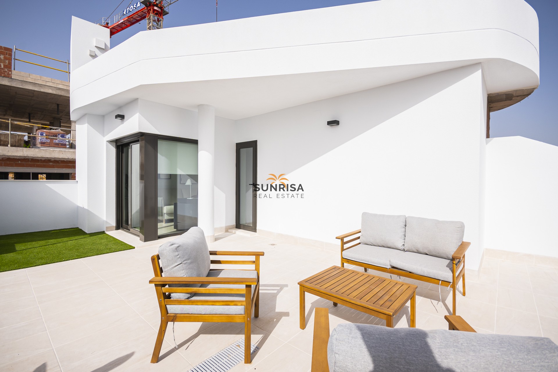 Obra nueva - Adosado - Torrevieja