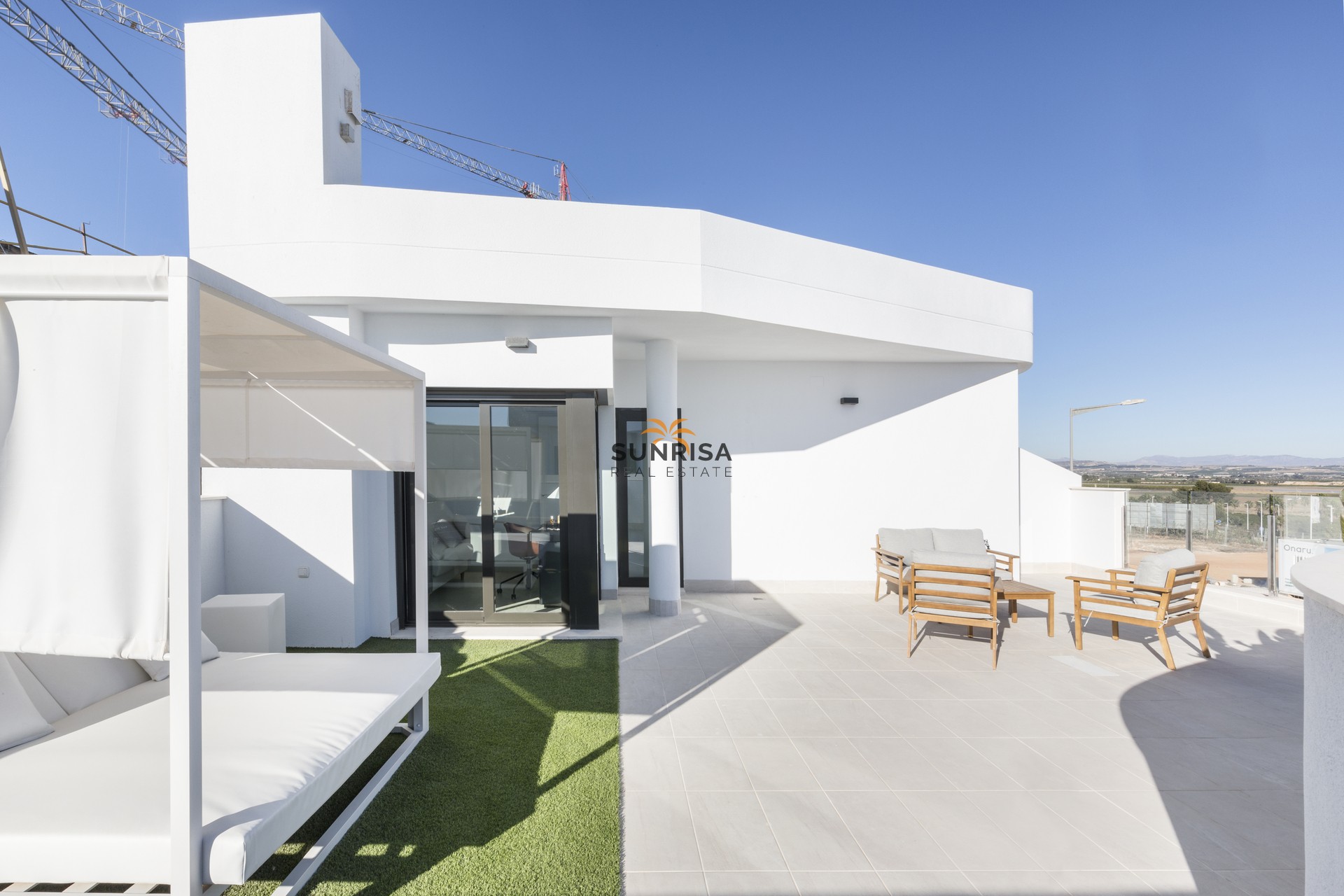 Obra nueva - Adosado - Torrevieja