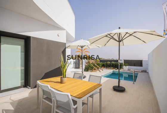 Maison de ville · Nouvelle construction - Torrevieja · Alicante · Espagne