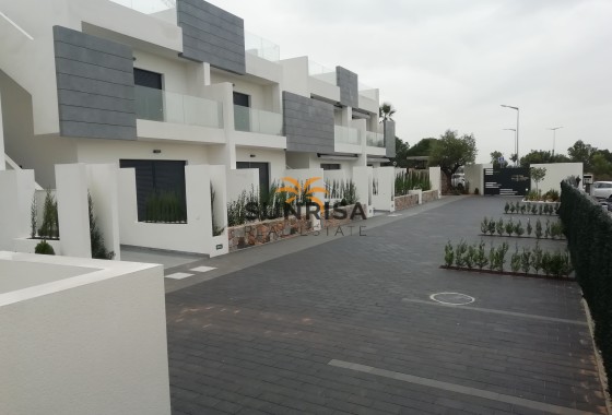 Bungalow · Obra nueva - Torrevieja · Alicante · España