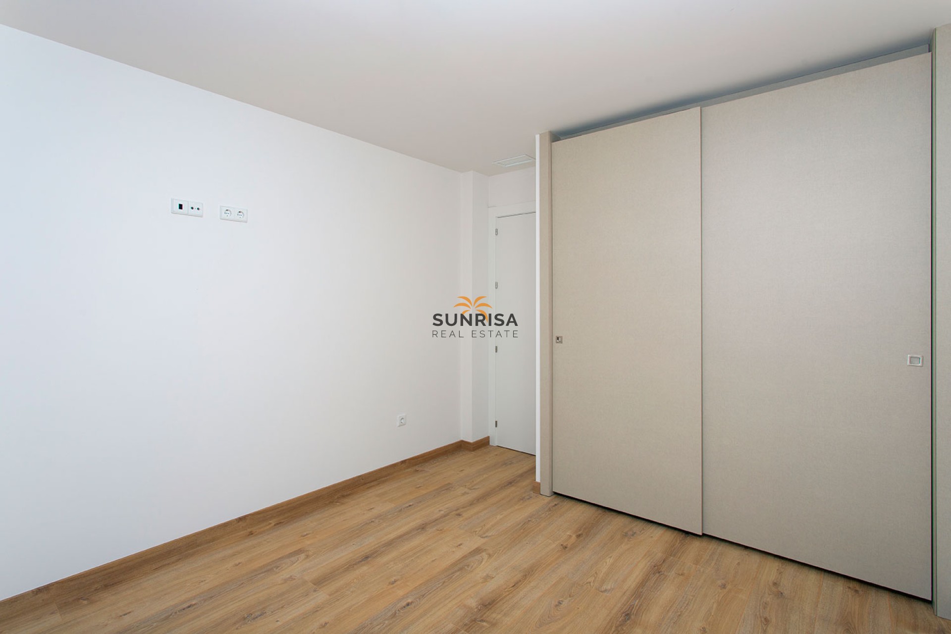 Obra nueva - Bungalow - La Canalosa