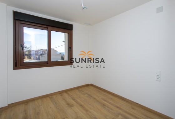 Bungalow · Obra nueva - La Canalosa · Alicante · España