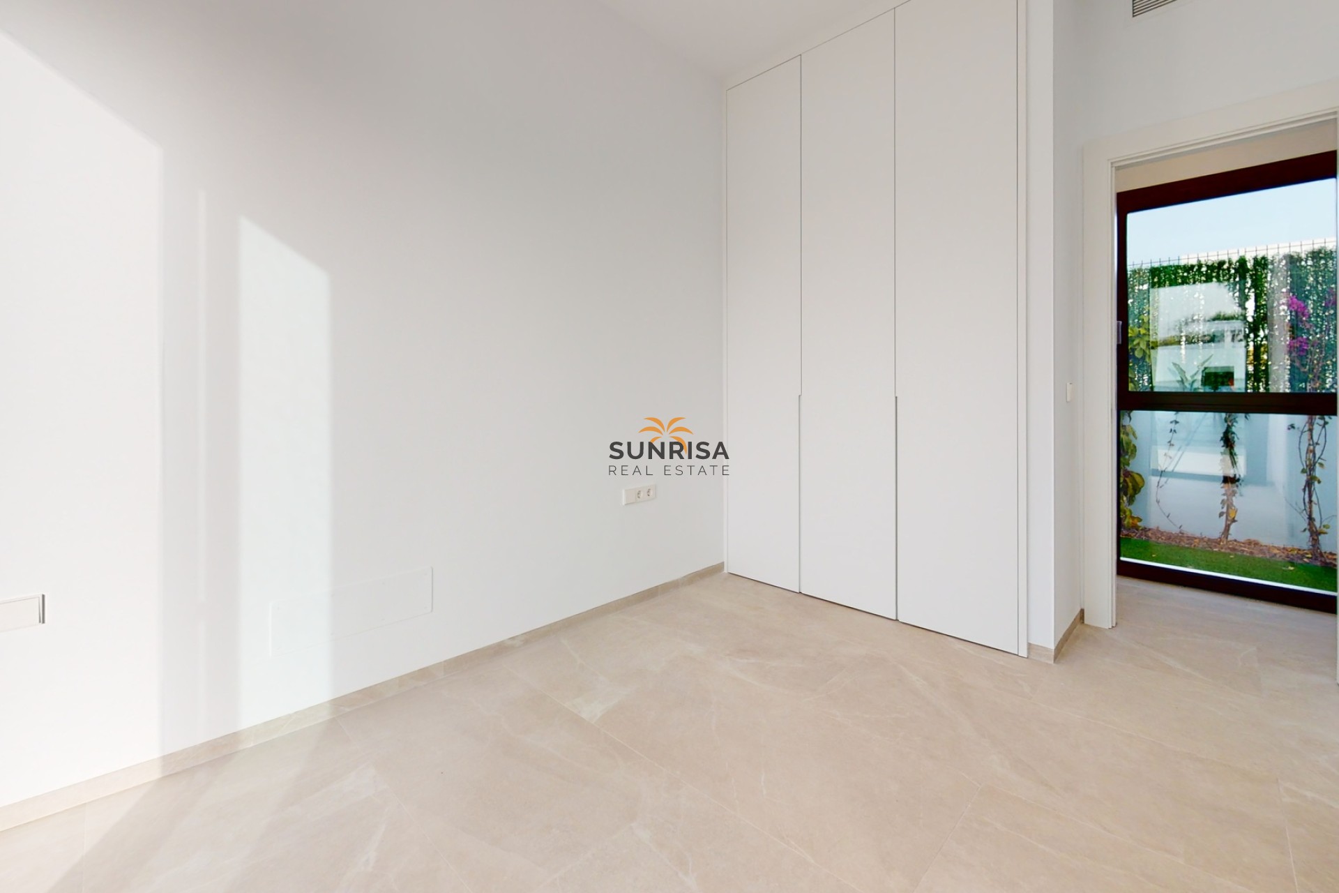 Obra nueva - Casa - Los Alcázares