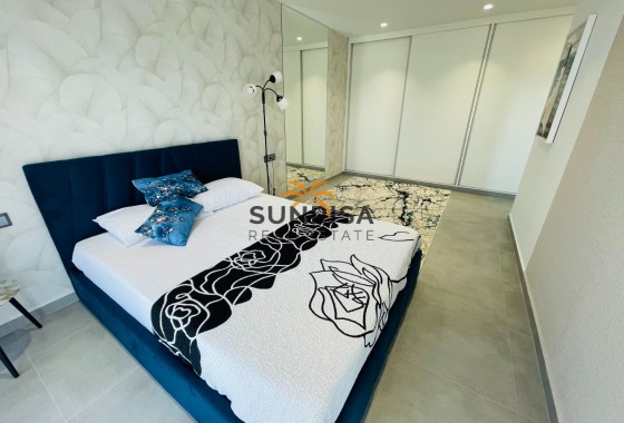 Casa · Obra nueva - Torrevieja · Alicante · España
