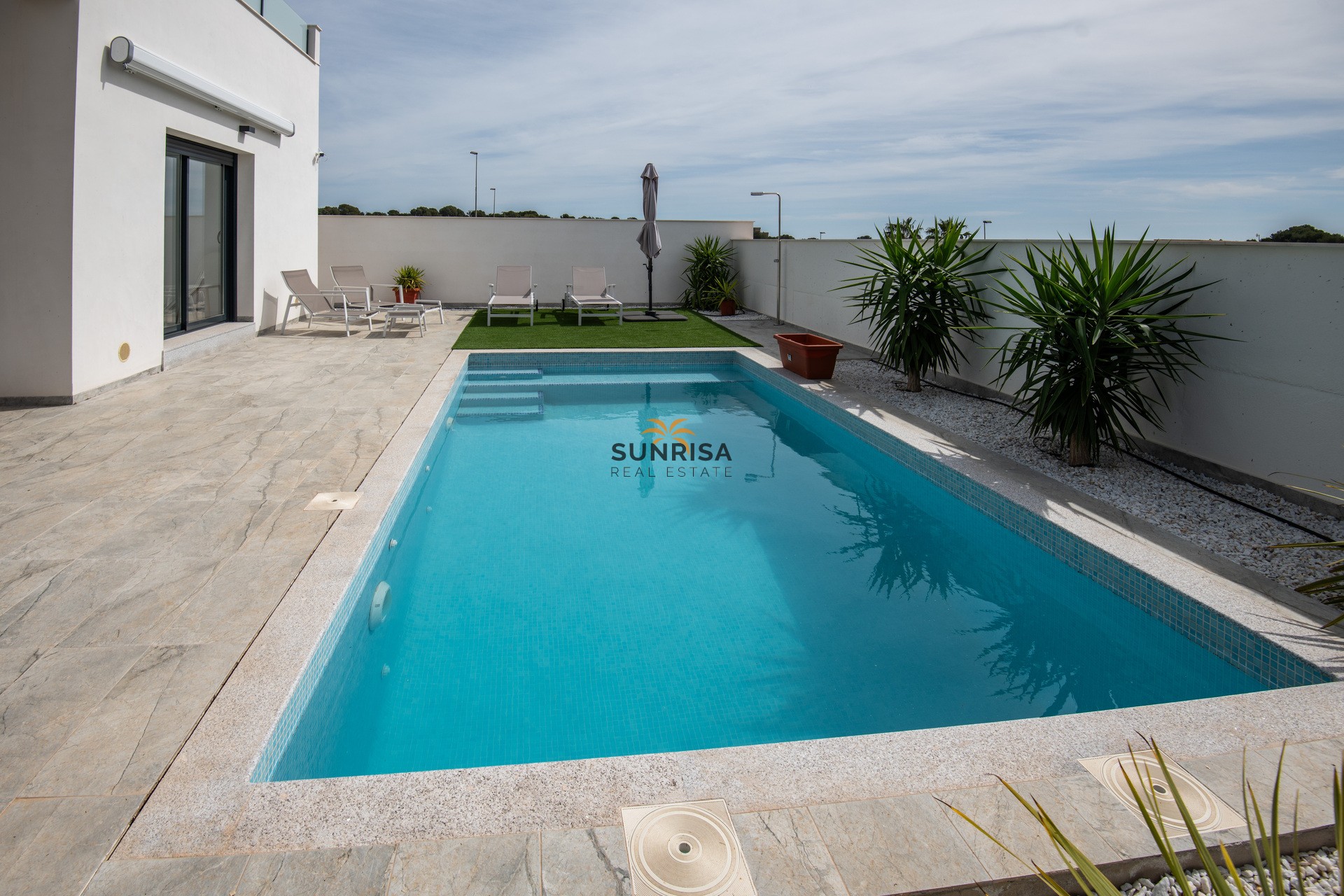 Obra nueva - Casa - Pilar de la Horadada