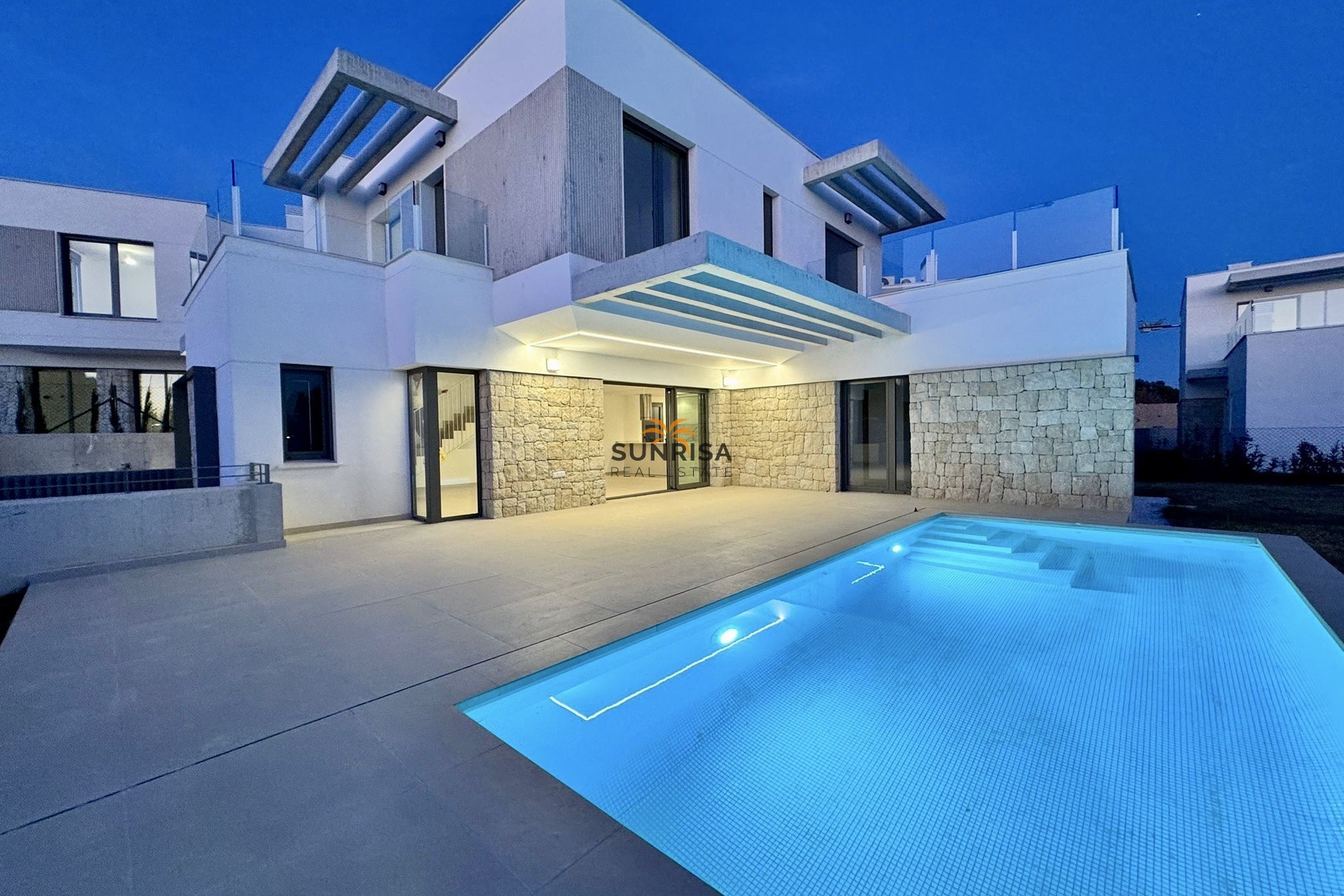 Obra nueva - Casa - Finestrat