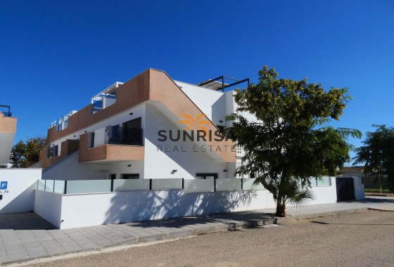 Bungalow · Obra nueva - Pilar de la Horadada · Alicante · España
