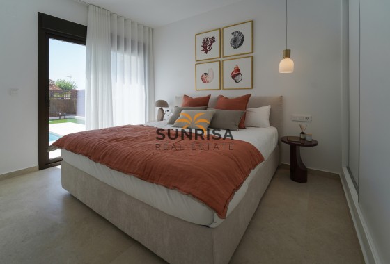 Casa · Obra nueva - La Finca Golf · Alicante · España