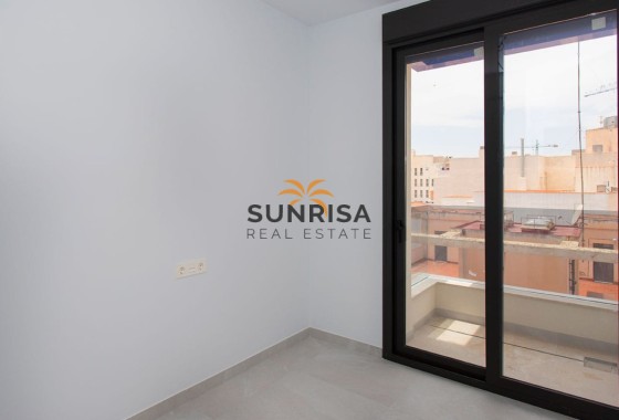 Appartement · Herverkoop - Torrevieja · Playa del Cura · Alicante · Spanje