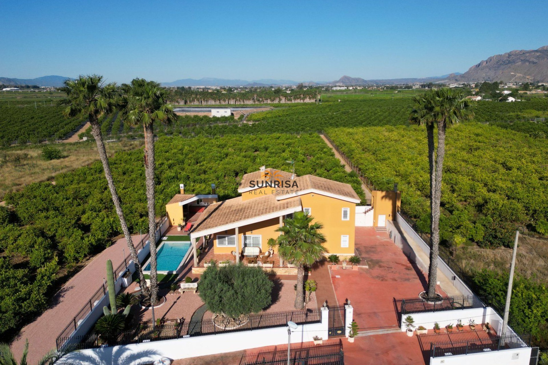 Herverkoop - Villa - Orihuela