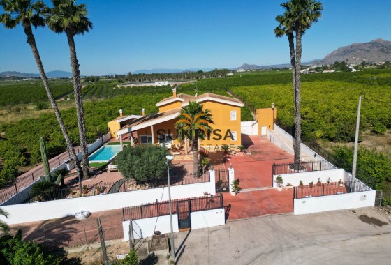 Villa · Herverkoop - Orihuela · Correntías Medias · Alicante · Spanje