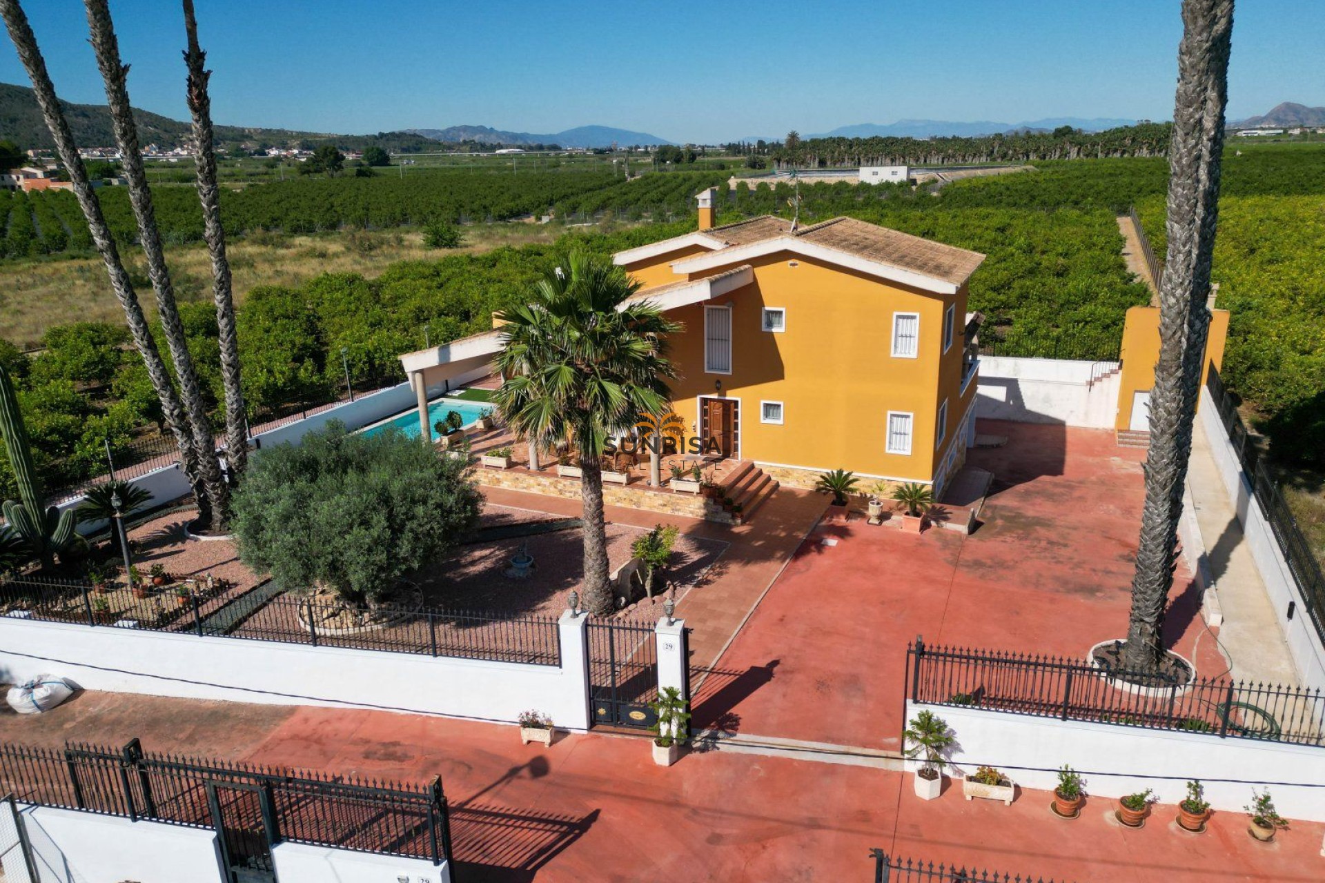 Herverkoop - Villa - Orihuela