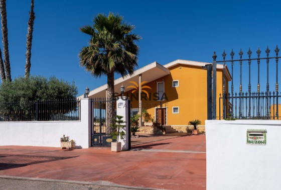 Villa · Herverkoop - Orihuela · Correntías Medias · Alicante · Spanje