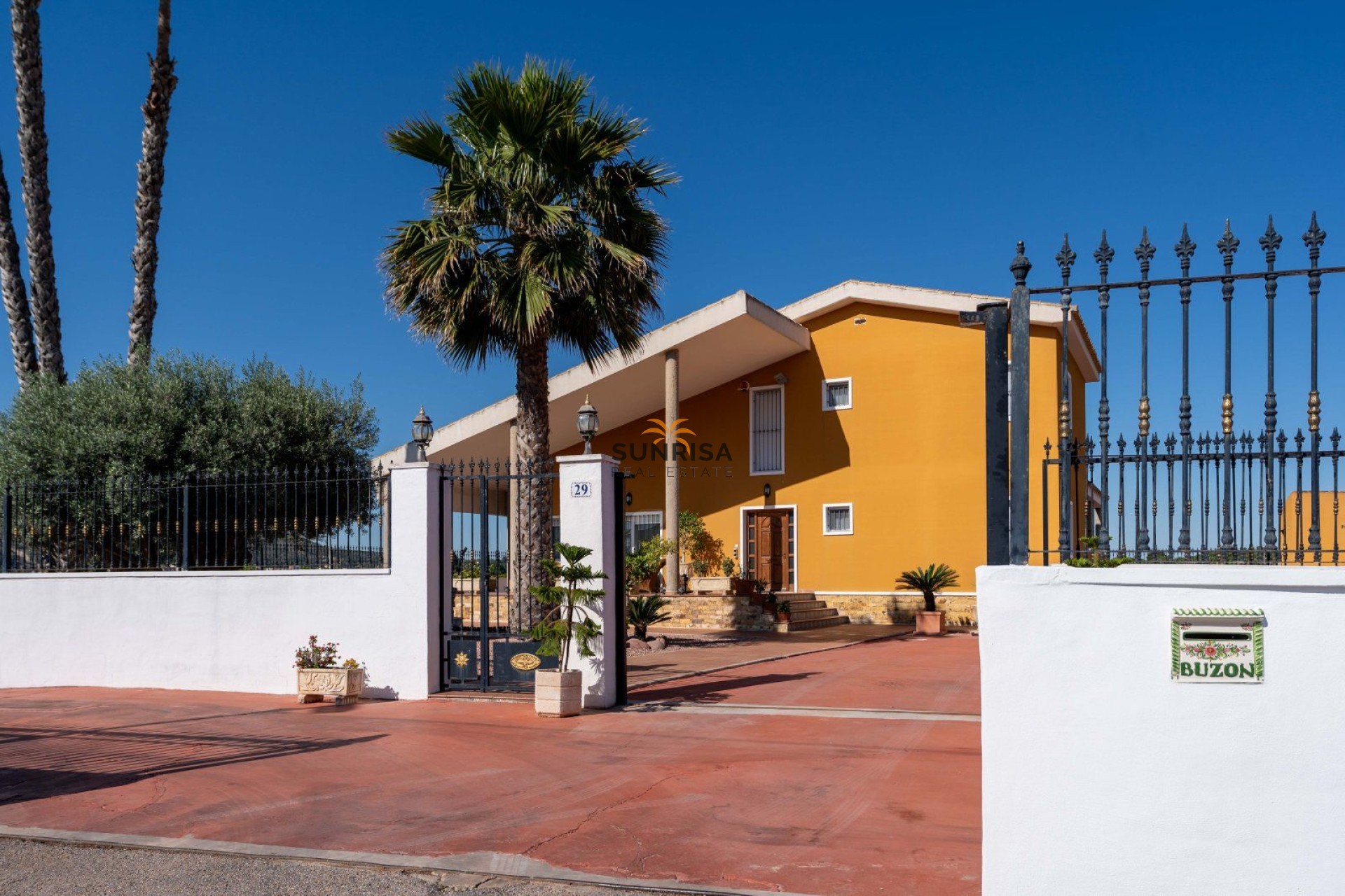 Herverkoop - Villa - Orihuela