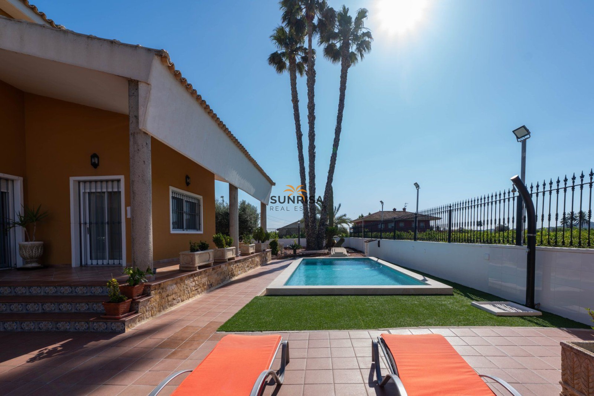 Herverkoop - Villa - Orihuela