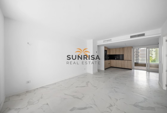Appartement · Herverkoop - Torrevieja · Punta Prima · Alicante · Spanje