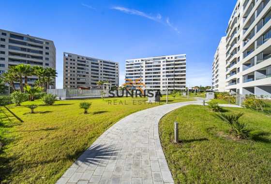 Appartement · Herverkoop - Torrevieja · Punta Prima · Alicante · Spanje