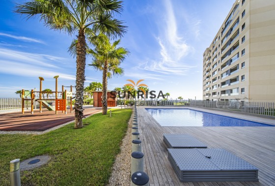 Appartement · Herverkoop - Torrevieja · Punta Prima · Alicante · Spanje