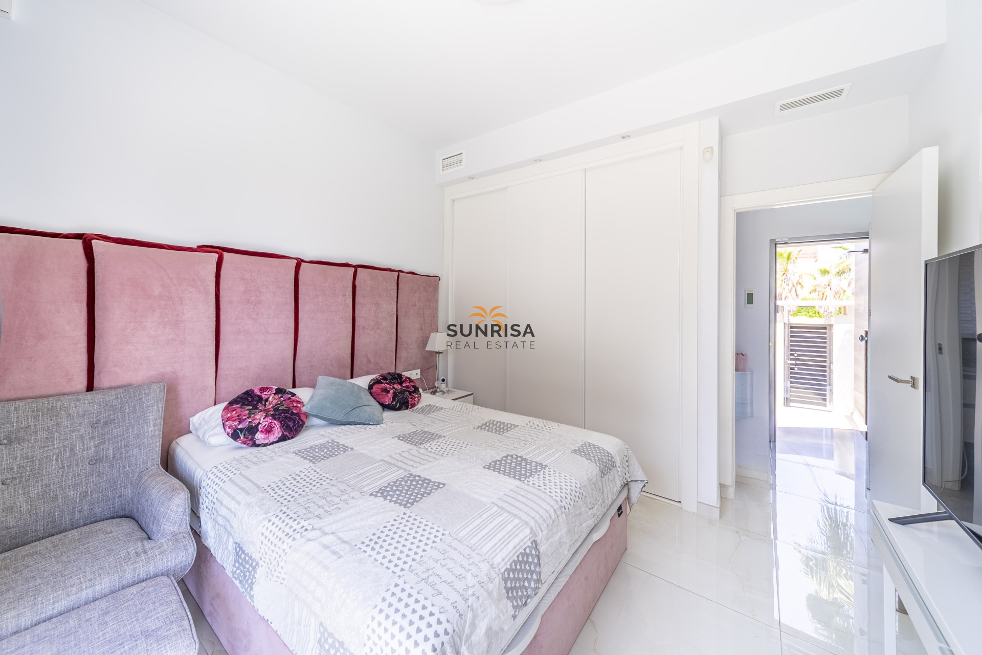 Revente - Villa - Orihuela Costa