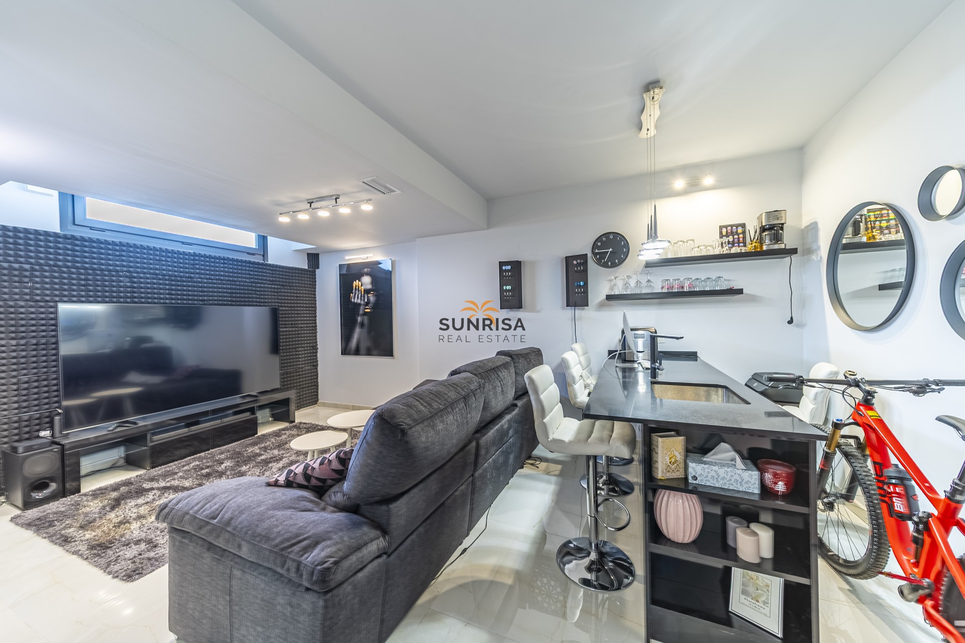Revente - Villa - Orihuela Costa