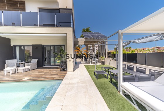Villa · Revente - Orihuela Costa · Lomas de Cabo Roig · Alicante · Espagne